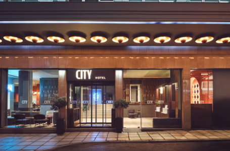 City Hotel